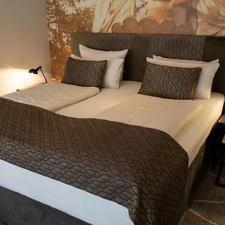 Art Superior 4* Άαχεν