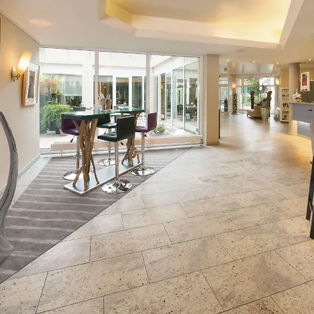 Art Superior Ξενοδοχείο Άαχεν