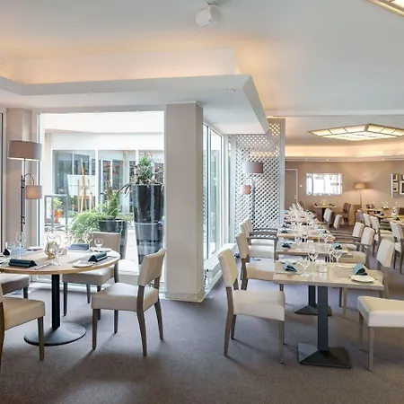 Art Superior Hotel 4*