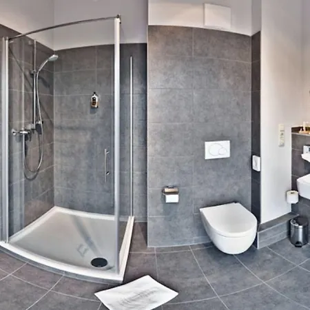 Hotel Art Superior 4*