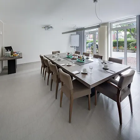 Art Superior 4* Aquisgrà