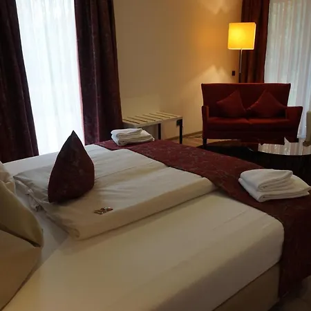 Art Superior Hotel 4*