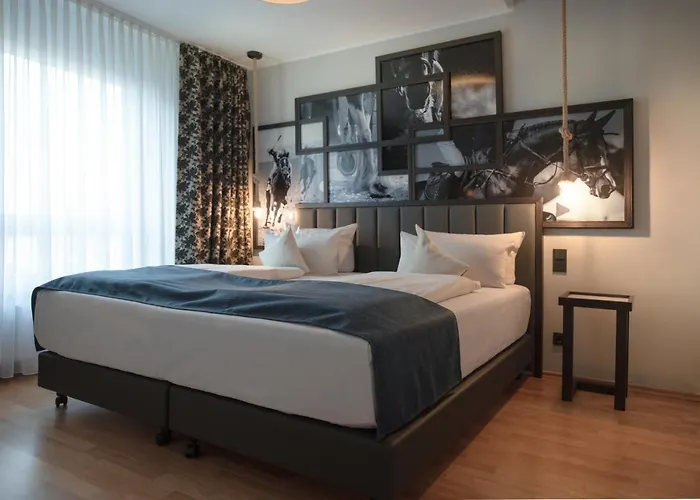 Hotel Art Superior 4*