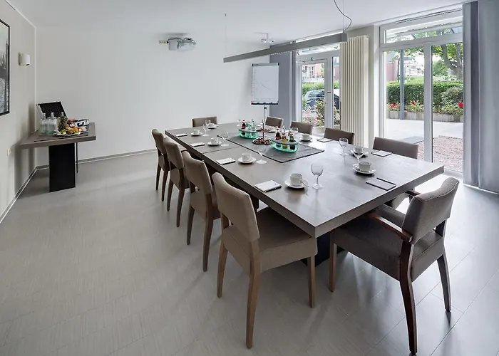 Art Superior 4* Aachen